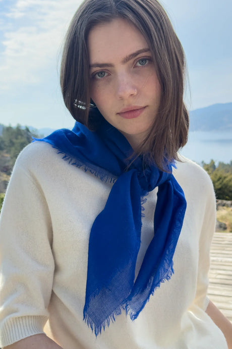Whisperlight square scarf Royal blue